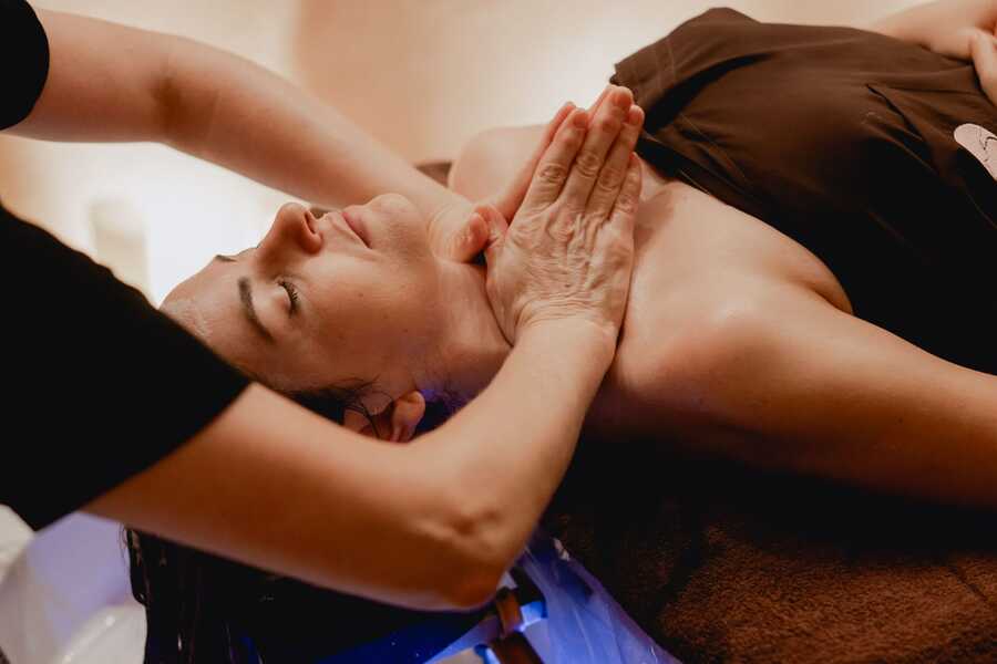 Head Spa Rituals - Masaje Terapéutico